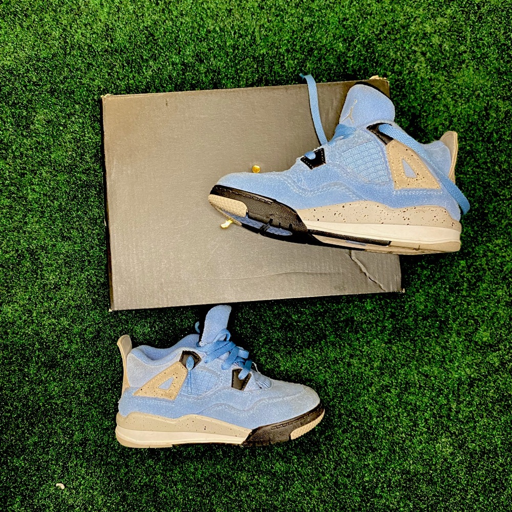 Jordan Retro 4s